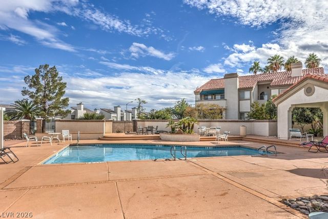 356 Seine Way 356, Henderson, NV 89014