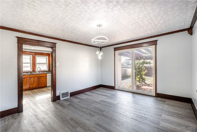 3659 Genesee Street, Cheektowaga, NY 14225