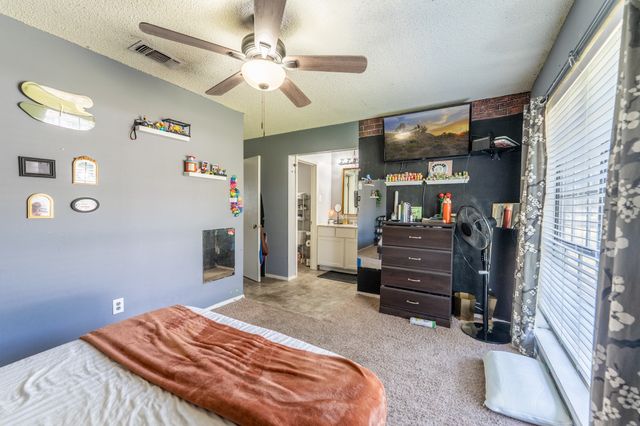 1104 Bowie Street, Sulphur Springs, TX 75482