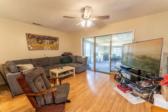 1104 Bowie Street, Sulphur Springs, TX 75482