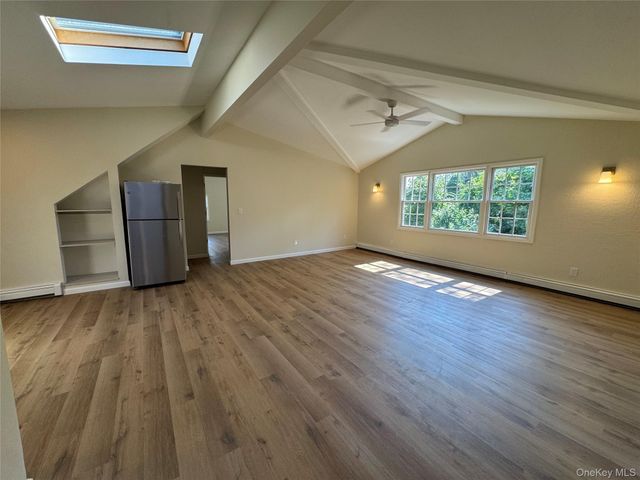 1 Towne Court, Melville, NY 11747
