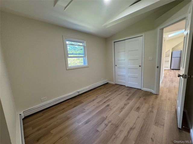 1 Towne Court, Melville, NY 11747