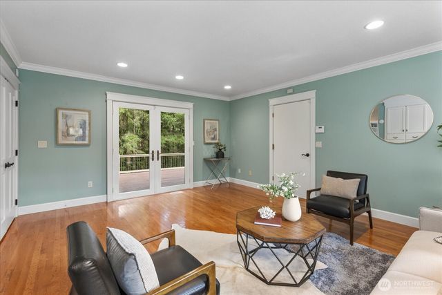 20012 NE 177th St, Woodinville, WA 98077