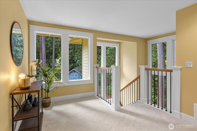 20012 NE 177th St, Woodinville, WA 98077