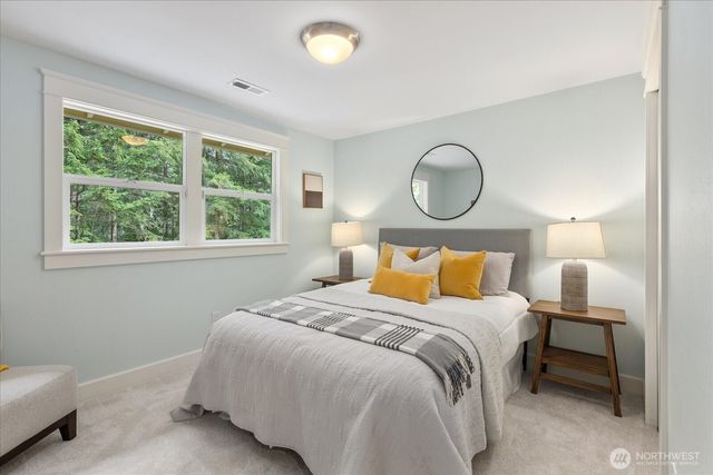 20012 NE 177th St, Woodinville, WA 98077