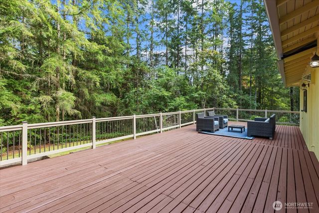 20012 NE 177th St, Woodinville, WA 98077