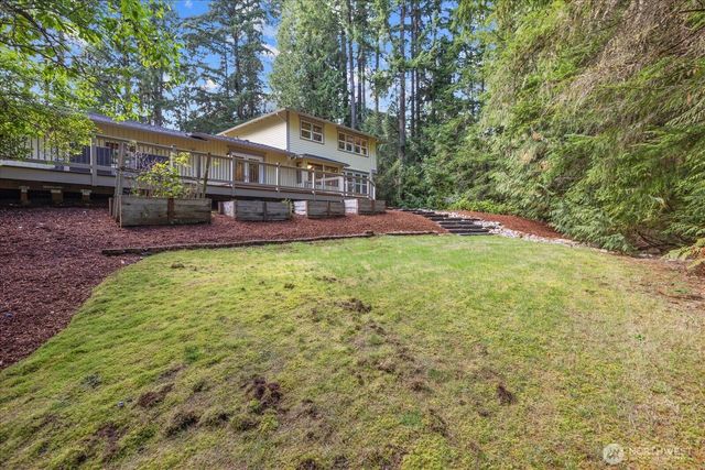 20012 NE 177th St, Woodinville, WA 98077