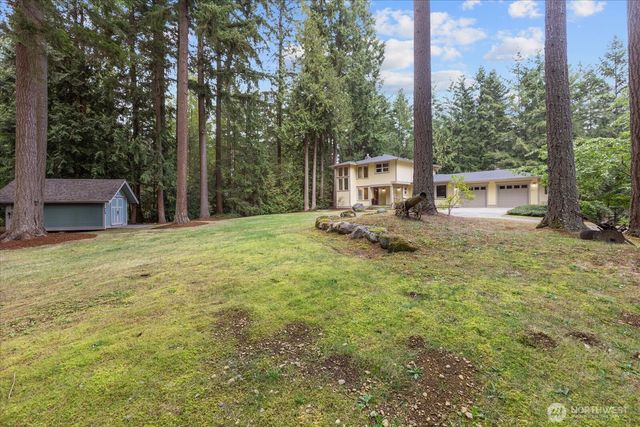 20012 NE 177th St, Woodinville, WA 98077