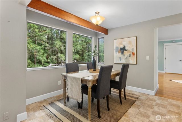 20012 NE 177th St, Woodinville, WA 98077