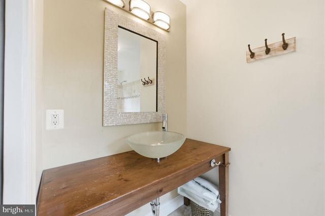 26135 VIEWLAND DR, Damascus, MD 20872