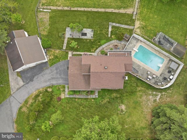 26135 VIEWLAND DR, Damascus, MD 20872