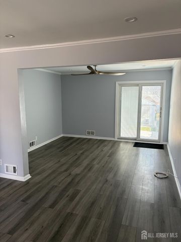 20 Stephen Street, Sayreville, NJ 08879