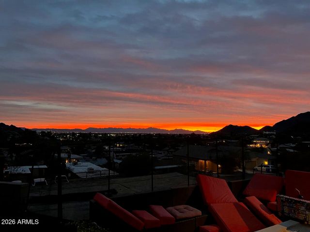 1522 E Sunnyside Drive 20, Phoenix, AZ 85020