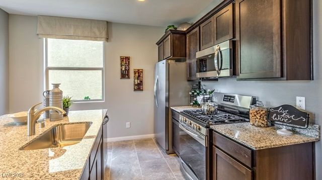 2681 Chinaberry Hill Street, Laughlin, NV 89029