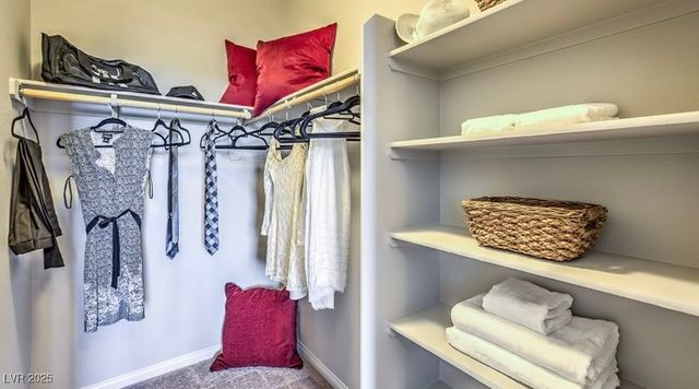 2681 Chinaberry Hill Street, Laughlin, NV 89029