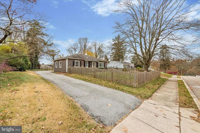 104 LYNBROOK RD, Paoli, PA 19301