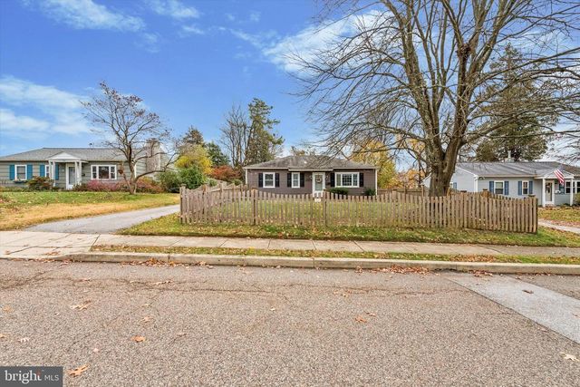 104 LYNBROOK RD, Paoli, PA 19301