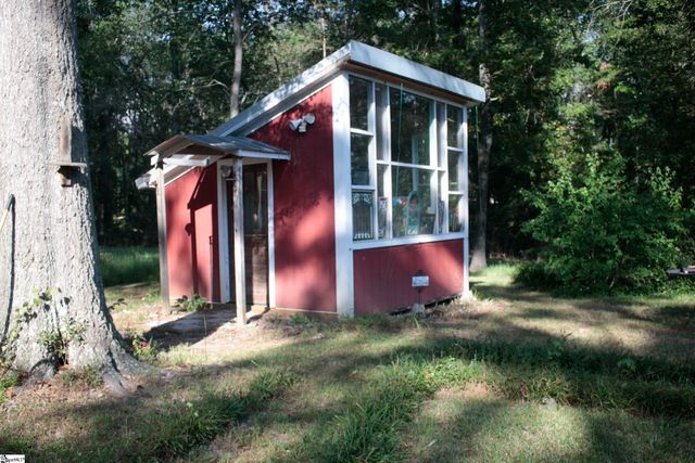 636 Highway 17, Piedmont, SC 29673