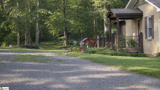636 Highway 17, Piedmont, SC 29673