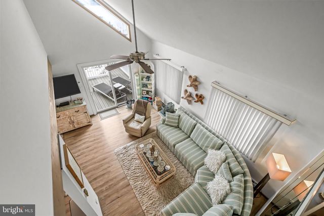 5 W 40TH ST, Long Beach, NJ 08008