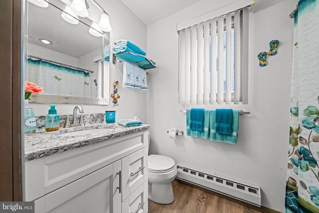 5 W 40TH ST, Long Beach, NJ 08008