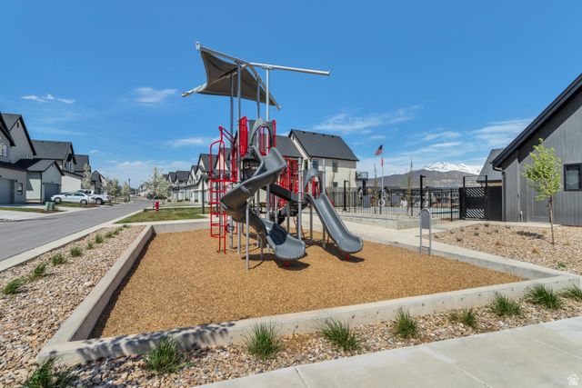 2413 N GOTLAND WAY, Lehi, UT 84043