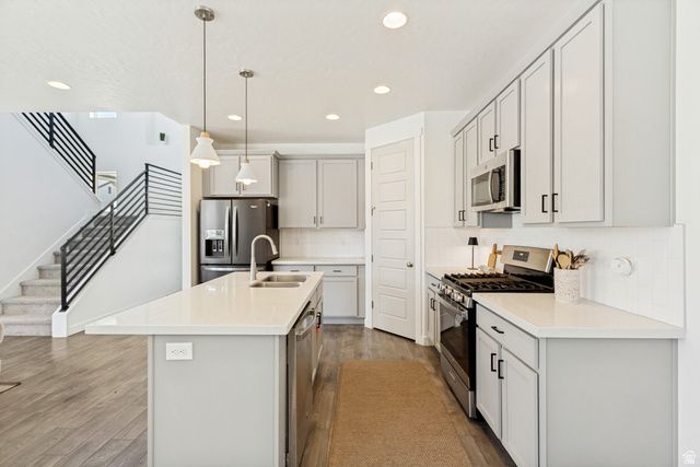 2413 N GOTLAND WAY, Lehi, UT 84043