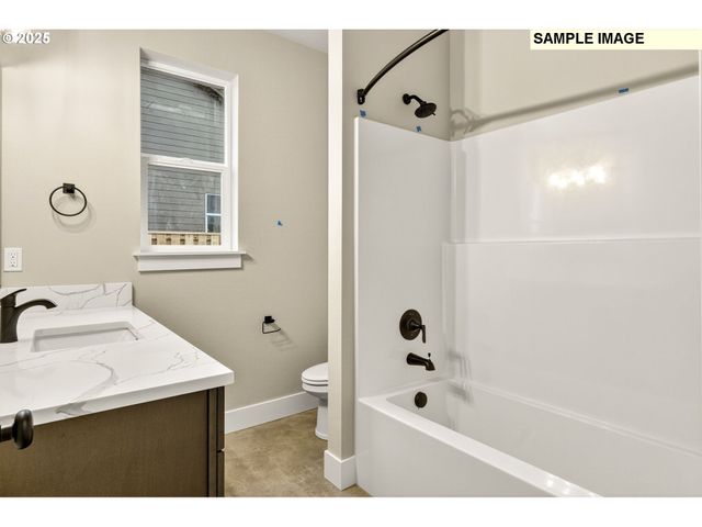 1780 Ne Aella Ave 10, Estacada, OR 97023