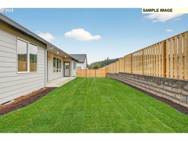 1780 Ne Aella Ave 10, Estacada, OR 97023