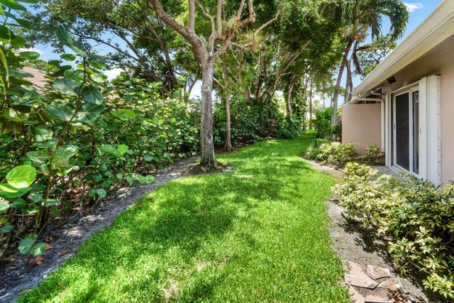 2201 HEATHER RUN Terrace, Palm Beach Gardens, FL 33418