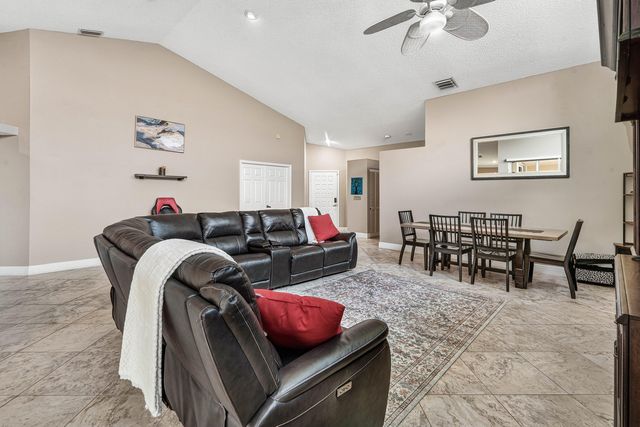 2201 HEATHER RUN Terrace, Palm Beach Gardens, FL 33418