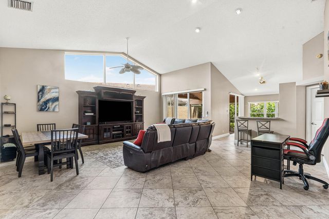 2201 HEATHER RUN Terrace, Palm Beach Gardens, FL 33418