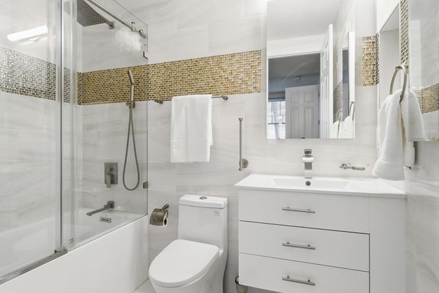 750 Millbrae Court 4, West Palm Beach, FL 33401