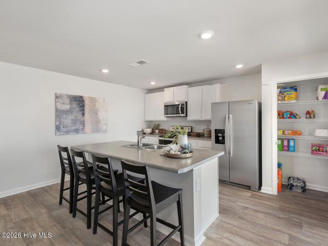 439 Driftwood Drive 37, Richlands, NC 28574