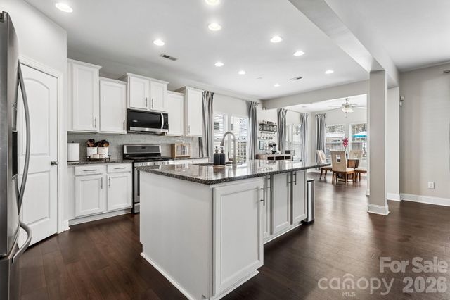 109 Avalon Reserve Drive, Mooresville, NC 28115