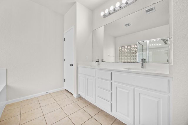 1618 Ashberry TRL, Georgetown, TX 78626