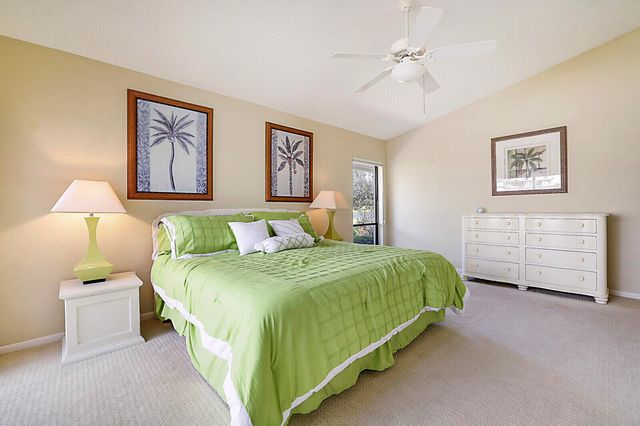 5611 SE Foxcross Place 5611, Stuart, FL 34997