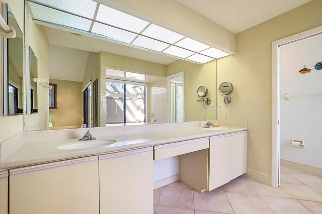 5611 SE Foxcross Place 5611, Stuart, FL 34997