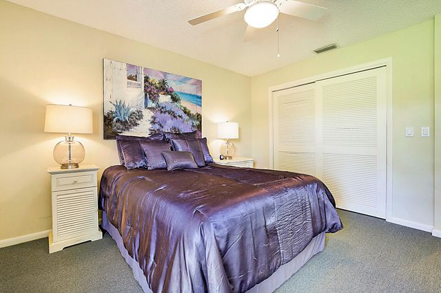 5611 SE Foxcross Place 5611, Stuart, FL 34997