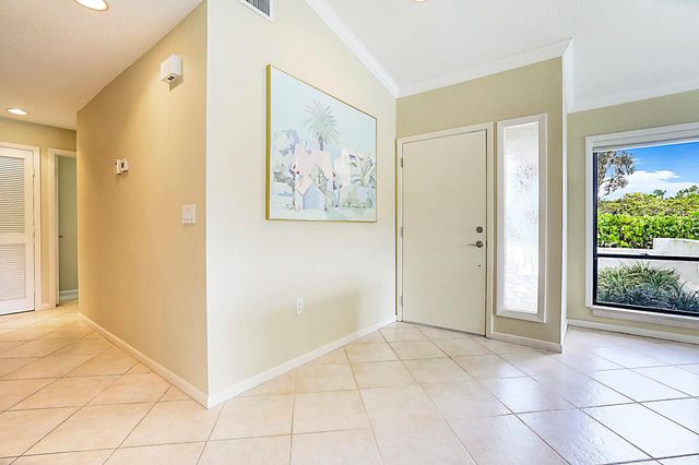 5611 SE Foxcross Place 5611, Stuart, FL 34997