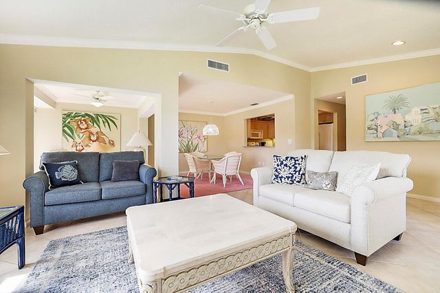 5611 SE Foxcross Place 5611, Stuart, FL 34997
