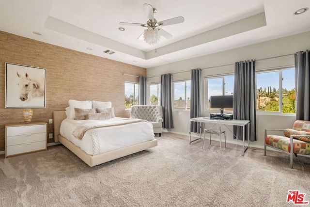 3450 Castlewoods Place, Sherman Oaks, CA 91403