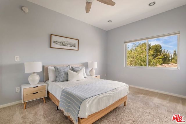 3450 Castlewoods Place, Sherman Oaks, CA 91403