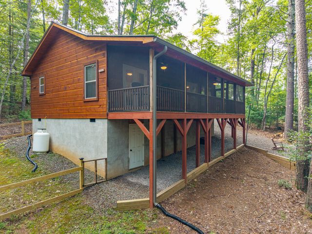 40 Lynae Lane, Murphy, NC 28906