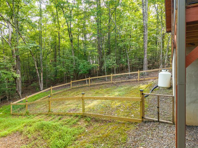 40 Lynae Lane, Murphy, NC 28906