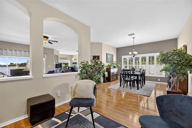 1724 MIRA LAGO CIRCLE, Ruskin, FL 33570