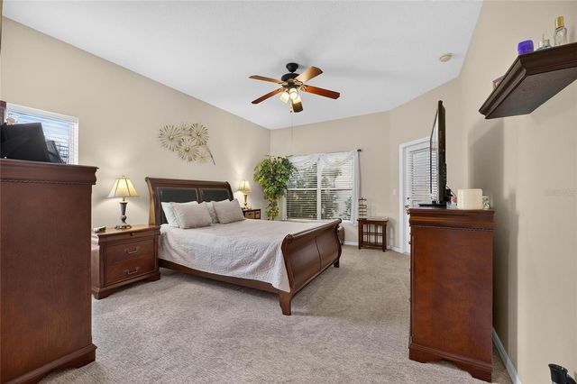 1724 MIRA LAGO CIRCLE, Ruskin, FL 33570