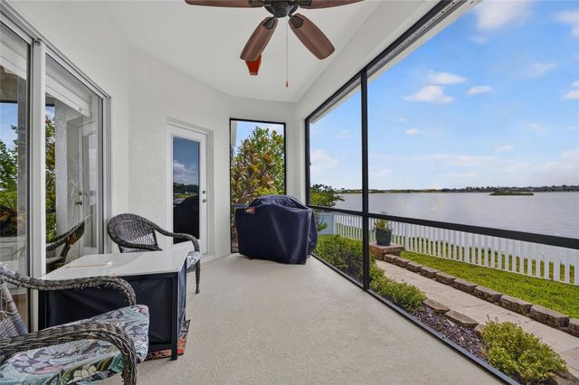1724 MIRA LAGO CIRCLE, Ruskin, FL 33570