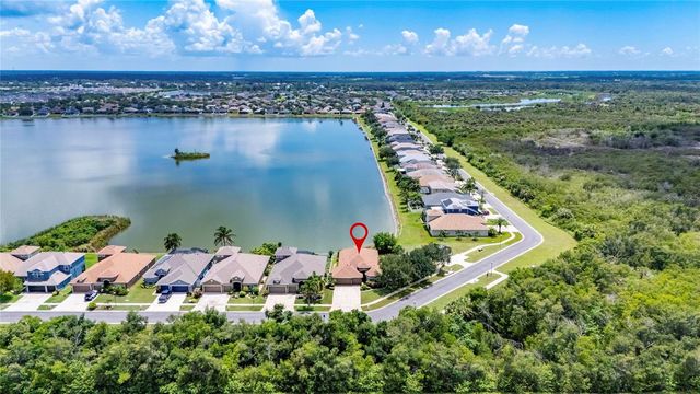 1724 MIRA LAGO CIRCLE, Ruskin, FL 33570