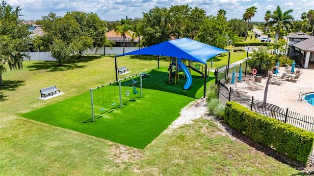 1724 MIRA LAGO CIRCLE, Ruskin, FL 33570